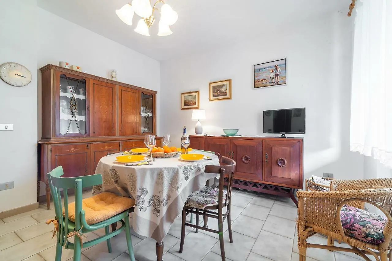 Affittasardegna-Casa Poeta Villa Cala Gonone 0*,